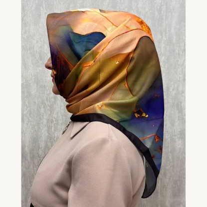 VENOSA Soft 95x95 Eşarp ile Günlük Stil